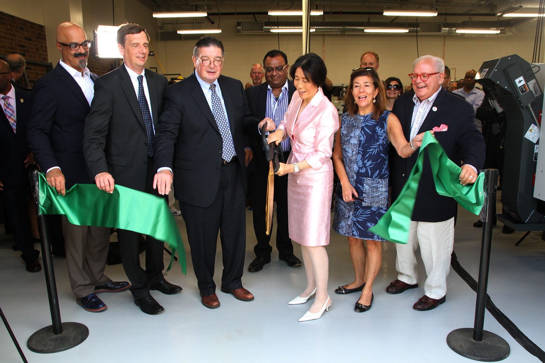 MCCC ribbon-cutting